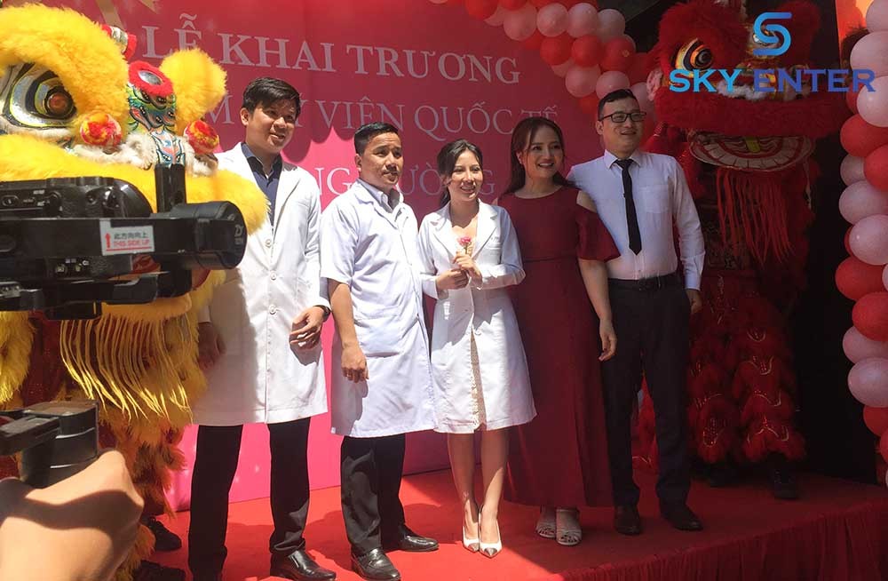 to-chuc-su-kien-khai-truong-tron-goi